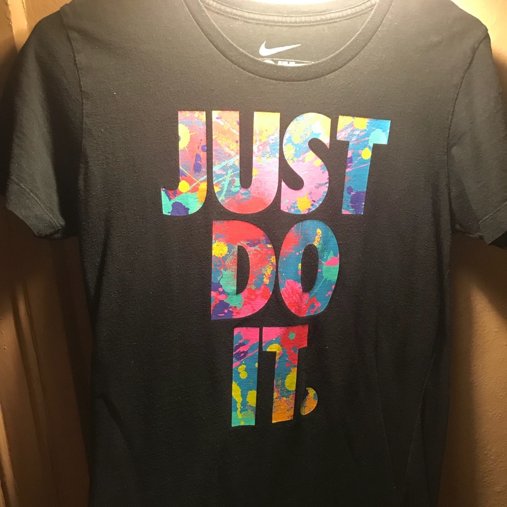 Nike t shirt